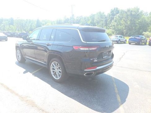 Used 2022 Jeep Grand Cherokee L Summit w/ Luxury Tech Group V AWD/4WD image 6