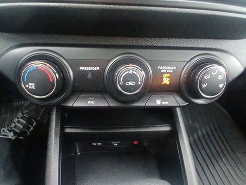 Certified 2024 Kia Forte LXS image 18