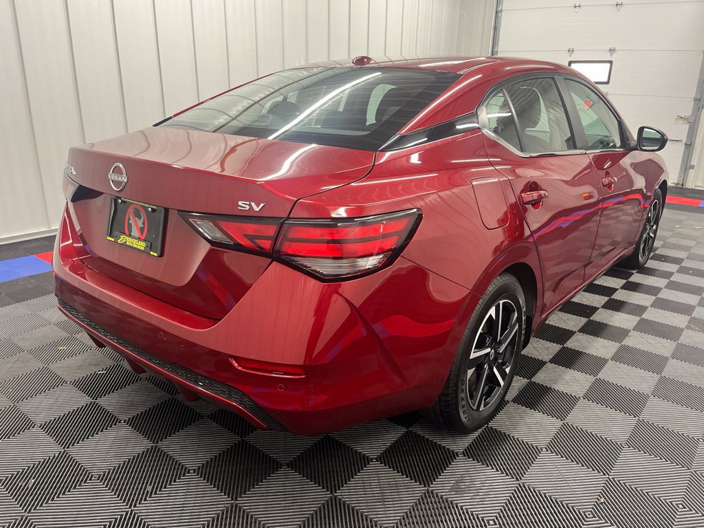 Used 2024 Nissan Sentra SV FWD image 3