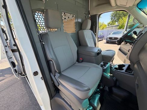 Used 2012 Nissan NV 2500 SV w/ Side Curtain Airbag Pkg RWD image 4