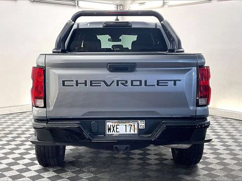Used 2023 Chevrolet Colorado Trail Boss AWD/4WD image 3
