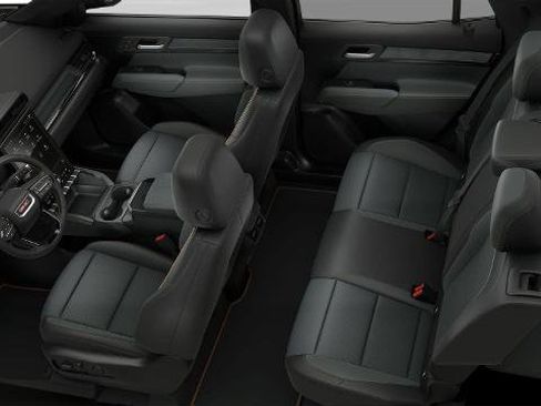 New 2027 GMC Terrain AT4 w/ Technology Package II AWD/4WD image 7