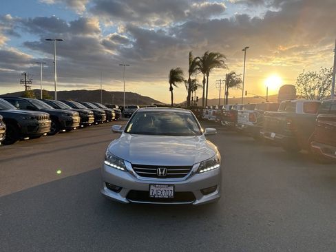 Used 2015 Honda Accord EX-L image 3