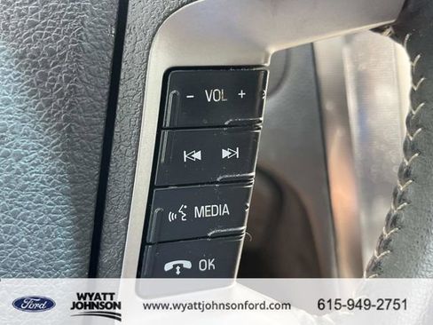 Used 2010 Ford Fusion SEL FWD image 27