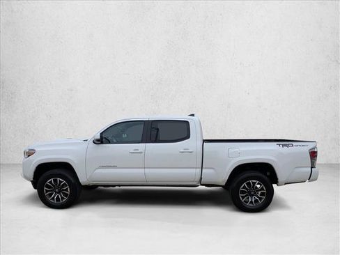 Used 2021 Toyota Tacoma TRD Sport w/ Technology Package RWD image 9