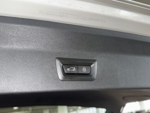Used 2023 BMW X3 sDrive30i w/ Premium Package RWD image 14