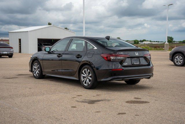 Used 2026 Honda Civic LX image 5