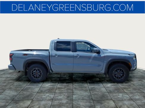 Used 2024 Nissan Frontier PRO-4X w/ Pro Premium Package AWD/4WD image 2