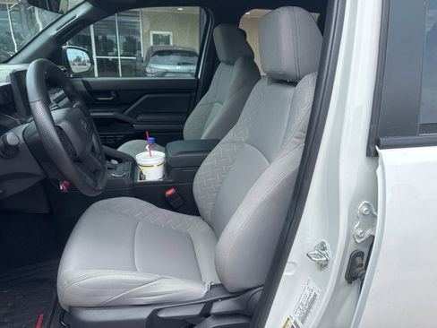 Used 2025 Toyota Tacoma SR5 RWD image 7