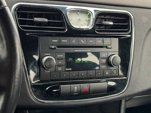 Used 2014 Chrysler 200 Touring w/ 200 S Group FWD image 24