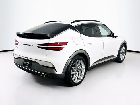 Used 2023 Genesis GV60 Advanced AWD/4WD image 9