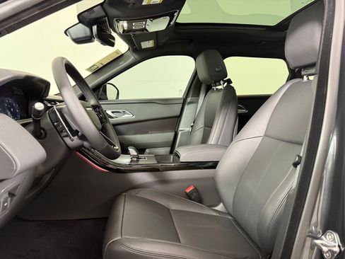 New 2026 Land Rover Range Rover Velar Dynamic SE image 5