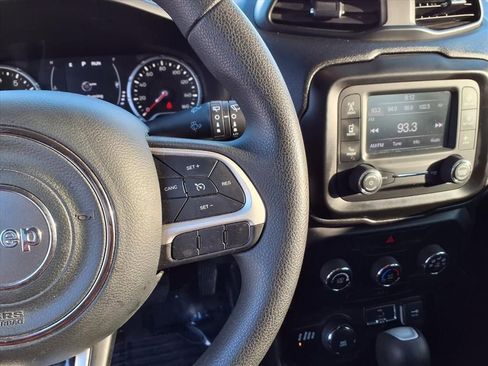 Used 2020 Jeep Renegade Sport image 21