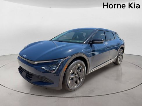 New 2026 Kia EV6 Light RWD image 7