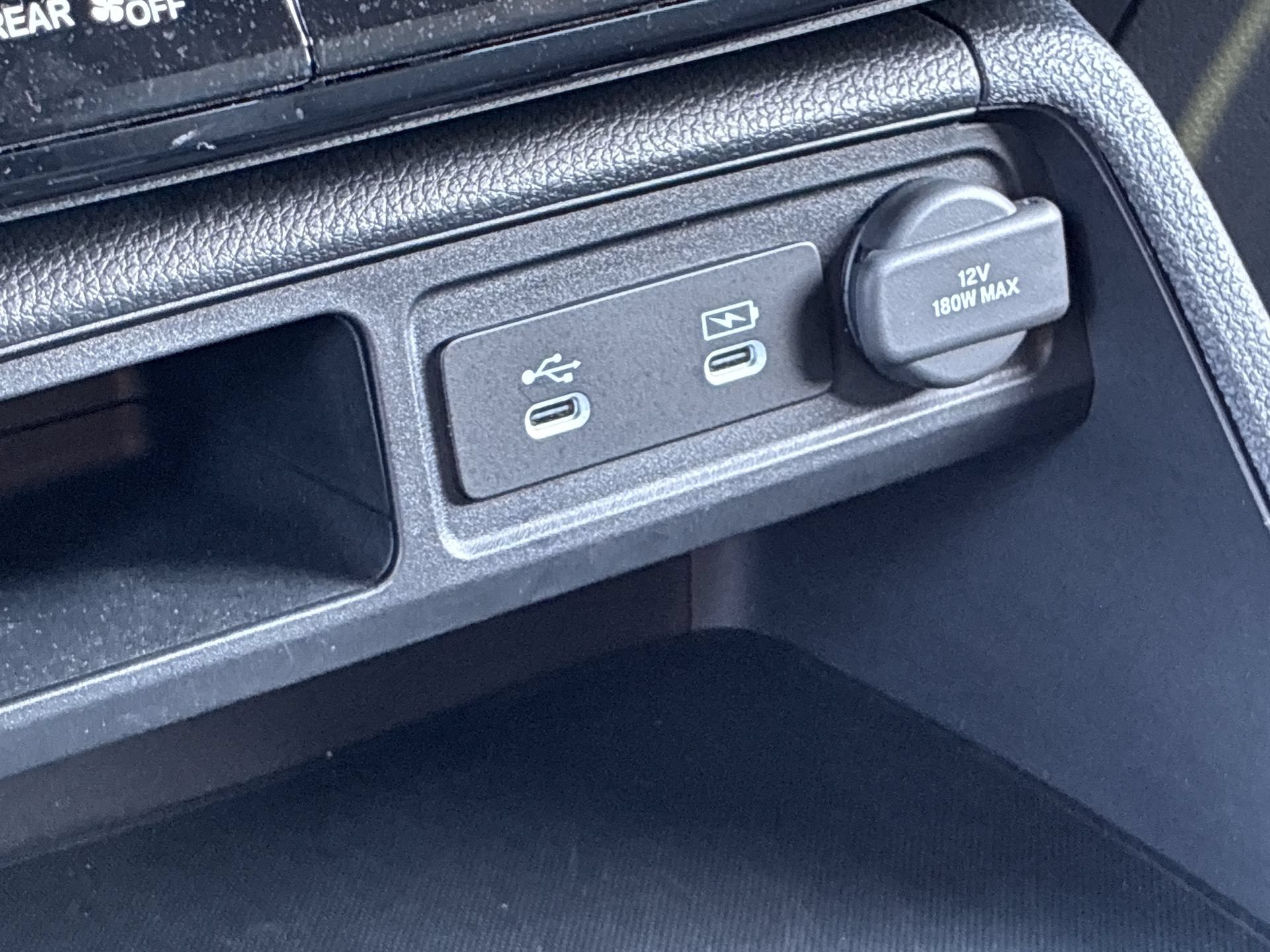 Certified 2026 Honda Pilot Sport image 32