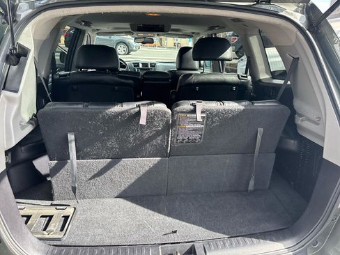Used 2013 Toyota Highlander Limited image 18