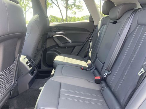 New 2025 Audi Q5 Premium Plus image 13