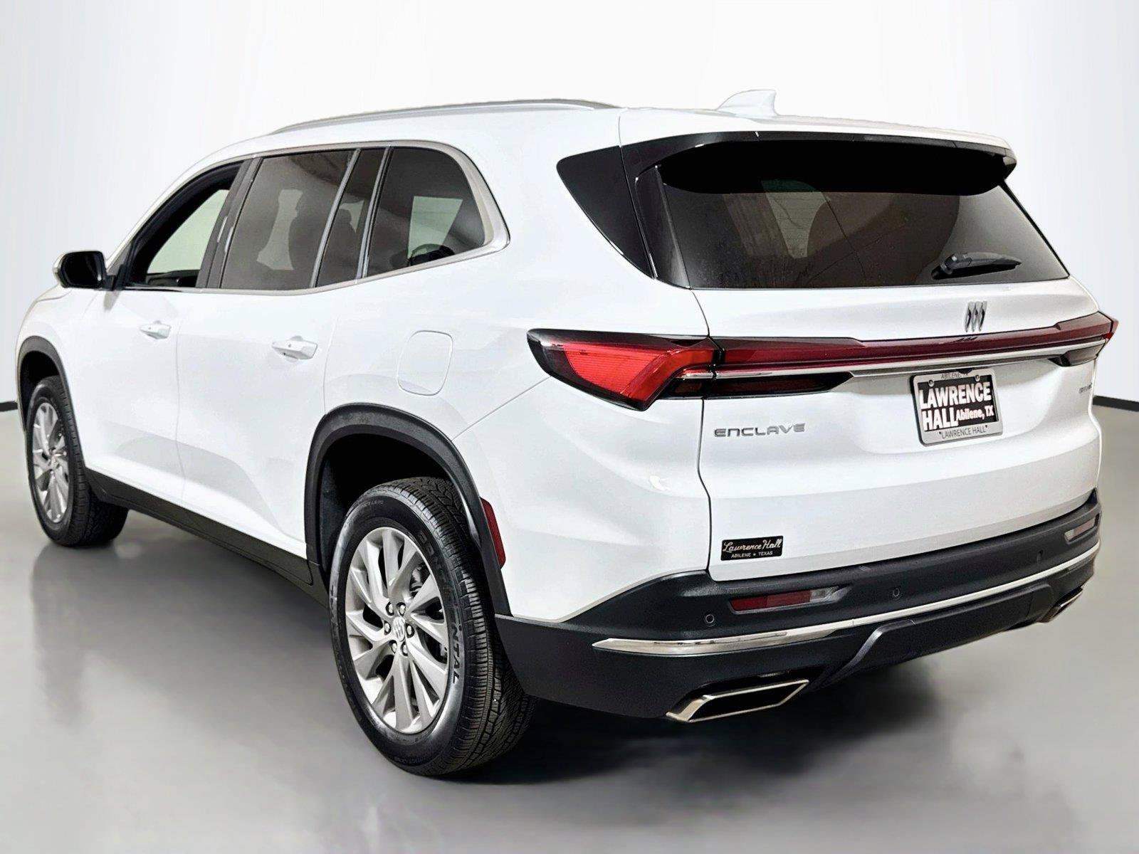 Certified 2026 Buick Enclave Preferred FWD image 38
