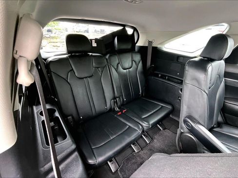Used 2024 Kia Sorento EX AWD/4WD image 21