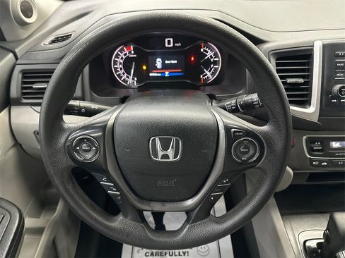 Used 2018 Honda Pilot LX image 24
