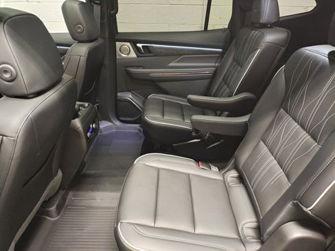 New 2026 Buick Enclave Avenir w/ Super Cruise Package image 28