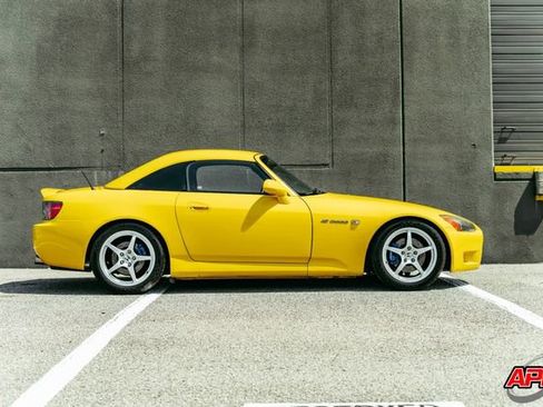 Used 2001 Honda S2000 image 13
