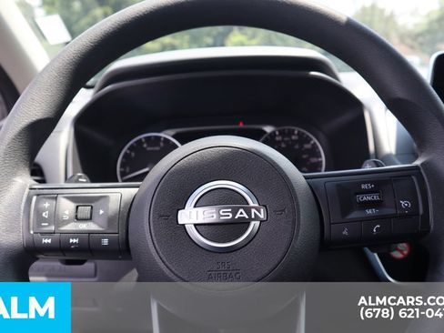 Used 2024 Nissan Rogue S FWD image 28