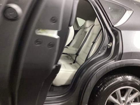 New 2025 MAZDA CX-5 AWD 2.5 S w/ Preferred Package image 14