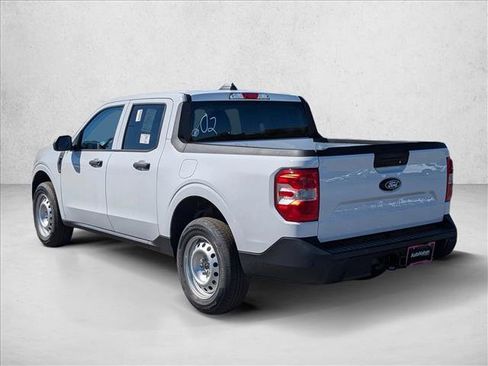 New 2025 Ford Maverick XL image 9
