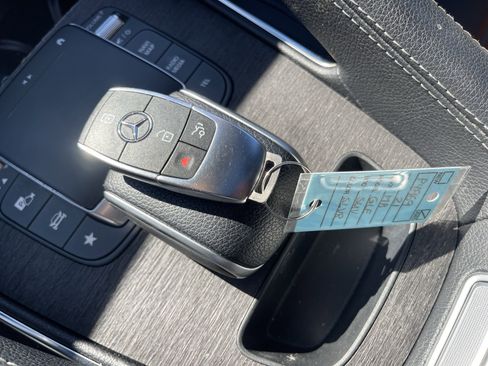 Certified 2021 Mercedes-Benz GLE 350 4MATIC image 38