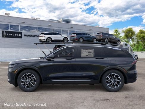 New 2026 Lincoln Nautilus Premier w/ Equipment Group 102A AWD/4WD image 3