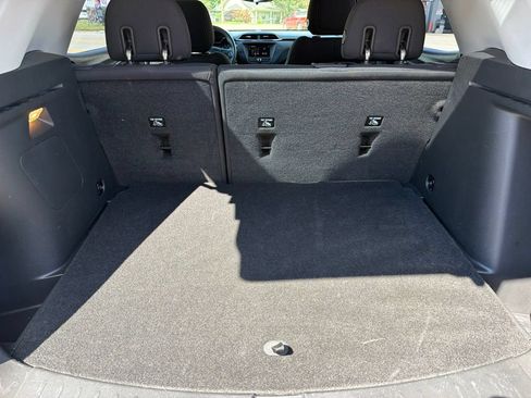 Used 2022 Chevrolet TrailBlazer LS FWD image 16