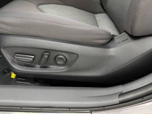 Used 2024 Toyota Camry LE FWD image 27