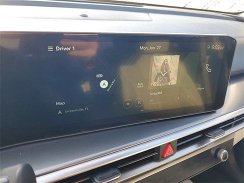 New 2025 Kia Sorento EX image 15