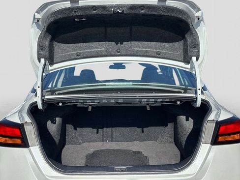 Certified 2023 Nissan Altima 2.5 SV image 13