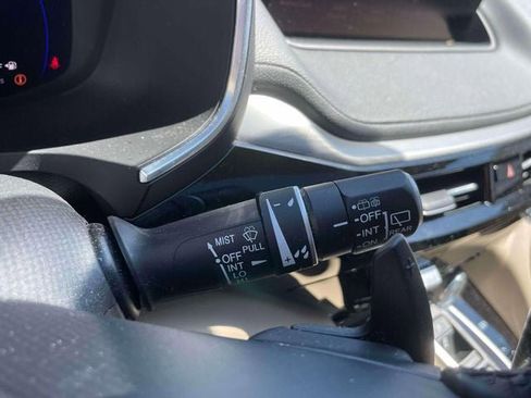 Used 2023 Acura MDX SH-AWD image 23