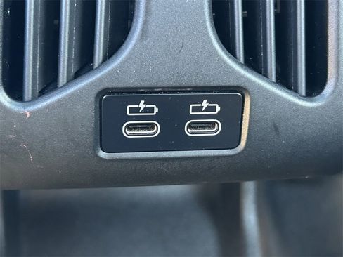 Used 2023 BMW X1 xDrive28i image 17