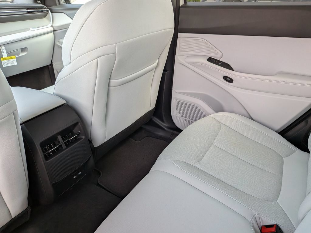 New 2026 Jeep Cherokee Laredo AWD/4WD image 34