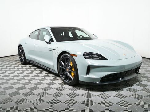 Certified 2025 Porsche Taycan GTS AWD/4WD image 29
