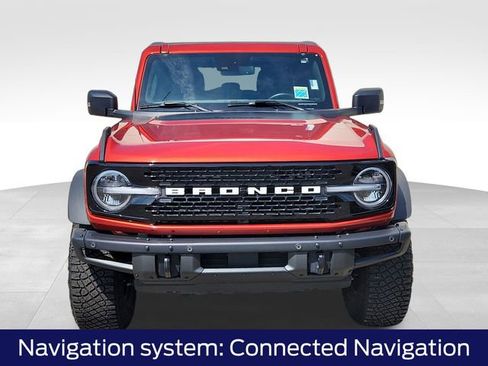 Certified 2024 Ford Bronco Wildtrak image 3