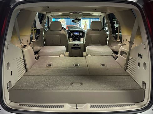 Used 2019 Cadillac Escalade Premium Luxury image 72