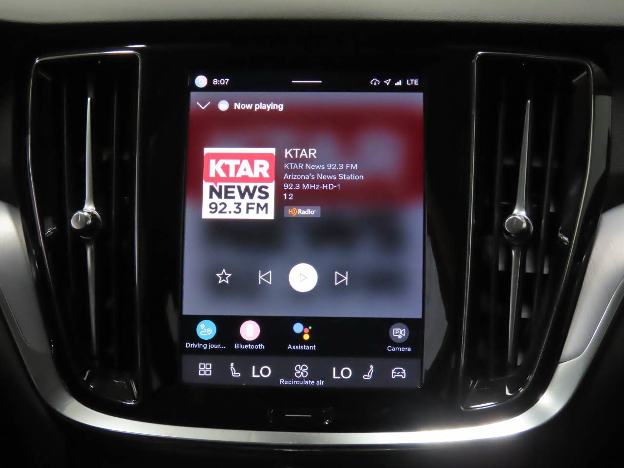 Used 2024 Volvo S60 B5 Core FWD image 12