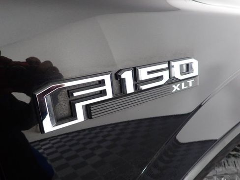 Used 2015 Ford F150 XLT w/ Equipment Group 302A Luxury image 16