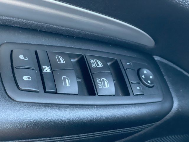 Used 2015 Dodge Durango SXT w/ Quick Order Package 23B AWD/4WD image 27