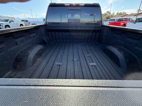 Used 2024 GMC Sierra 2500 Denali w/ Denali Reserve Package AWD/4WD image 25