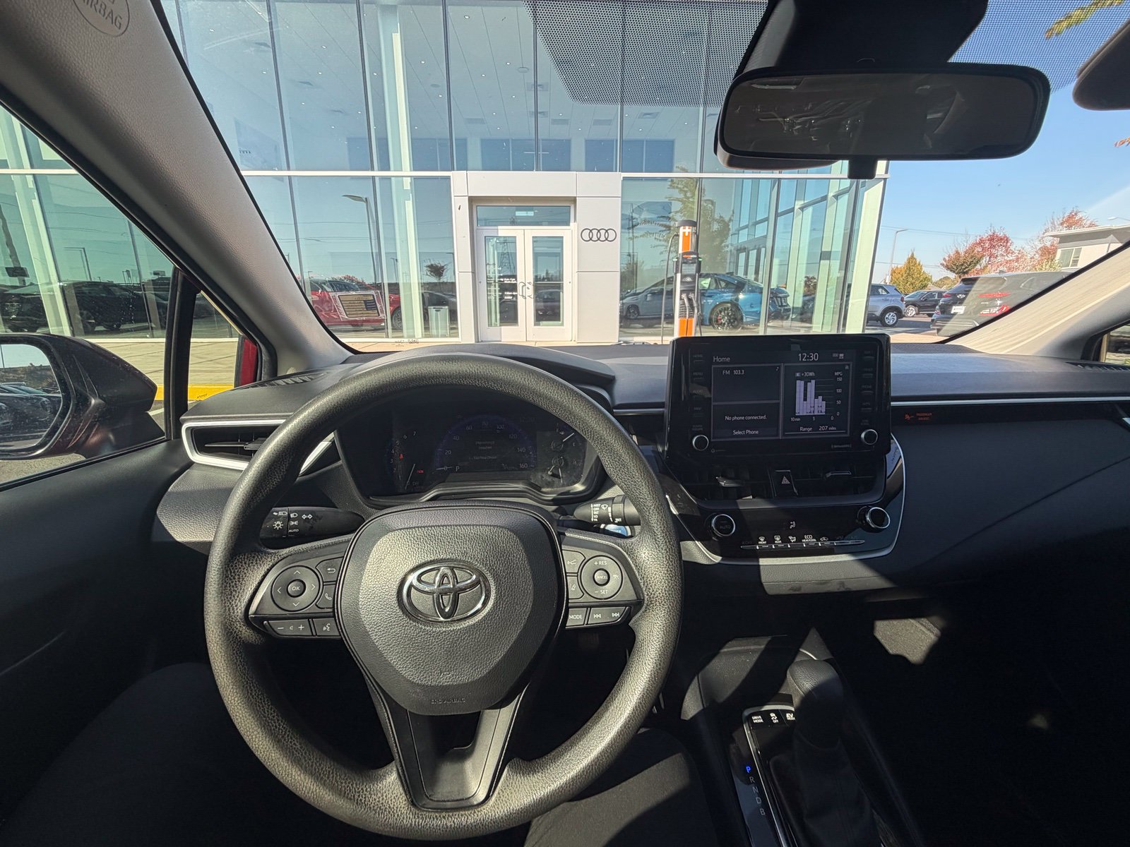 Used 2022 Toyota Corolla LE FWD image 12