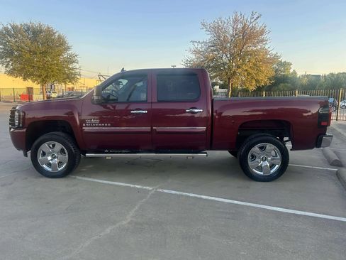 Used 2009 Chevrolet Silverado 1500 LT w/ Texas Edition image 5