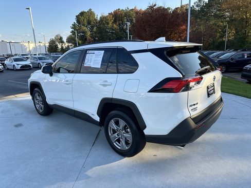 Certified 2025 Toyota RAV4 XLE image 8