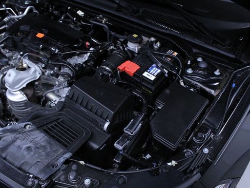 Used 2023 Honda Civic Sport image 11