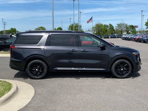 New 2026 Kia Carnival SX Prestige image 8